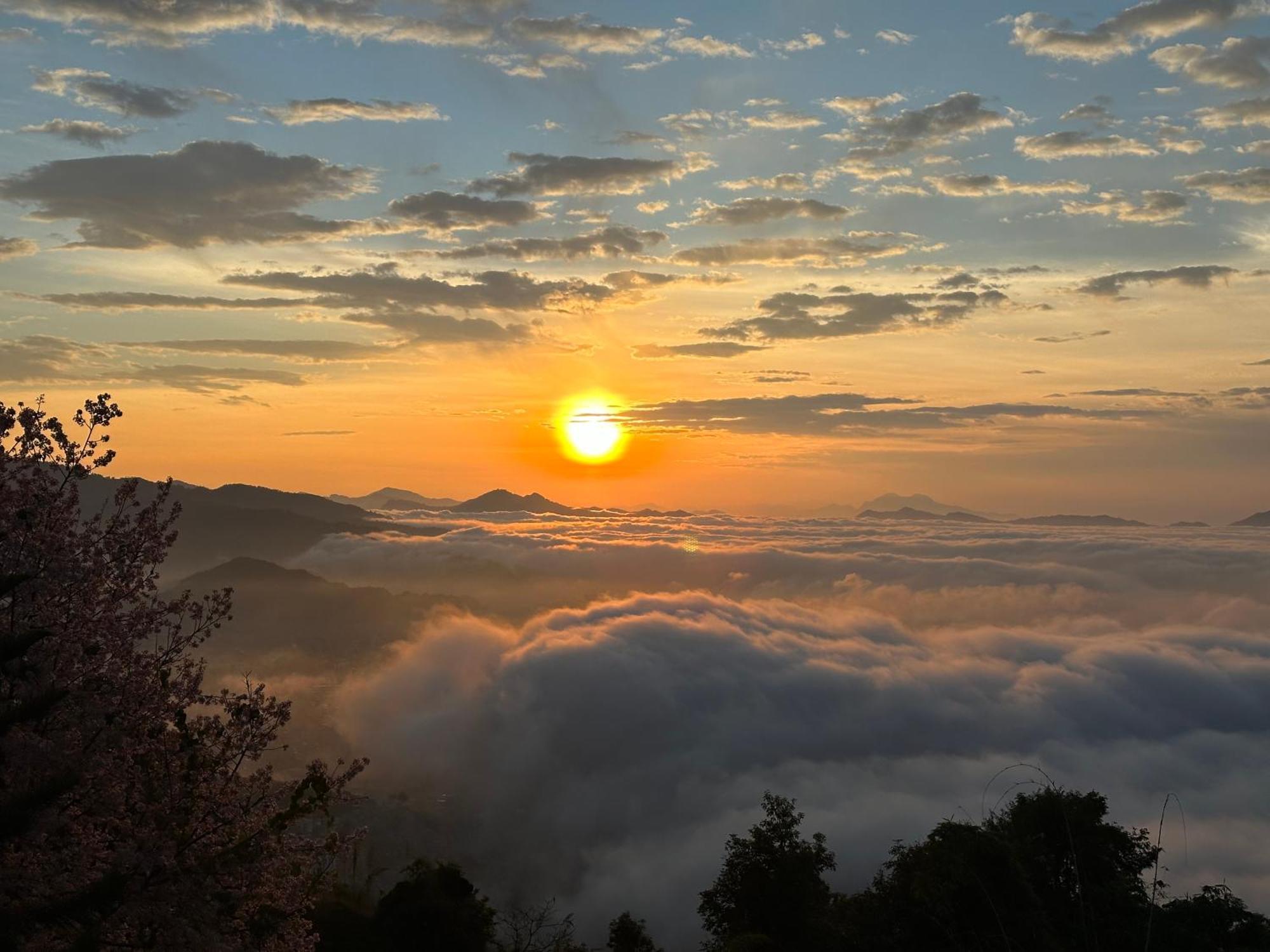 Rock Garden Resort Pokhara Dış mekan fotoğraf